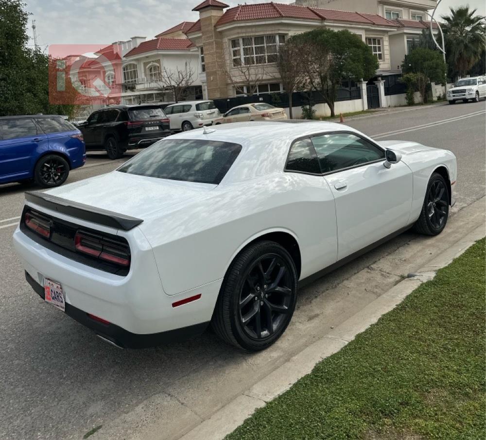 Dodge Challenger